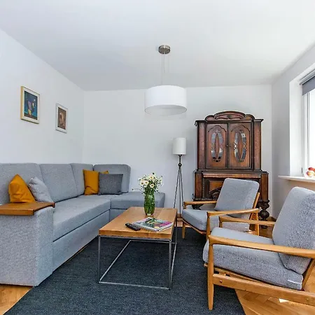 Sunny In Center Of Апартаменты Сопот